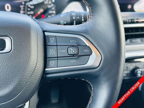 Used 2022 Jeep Compass Limited image 5