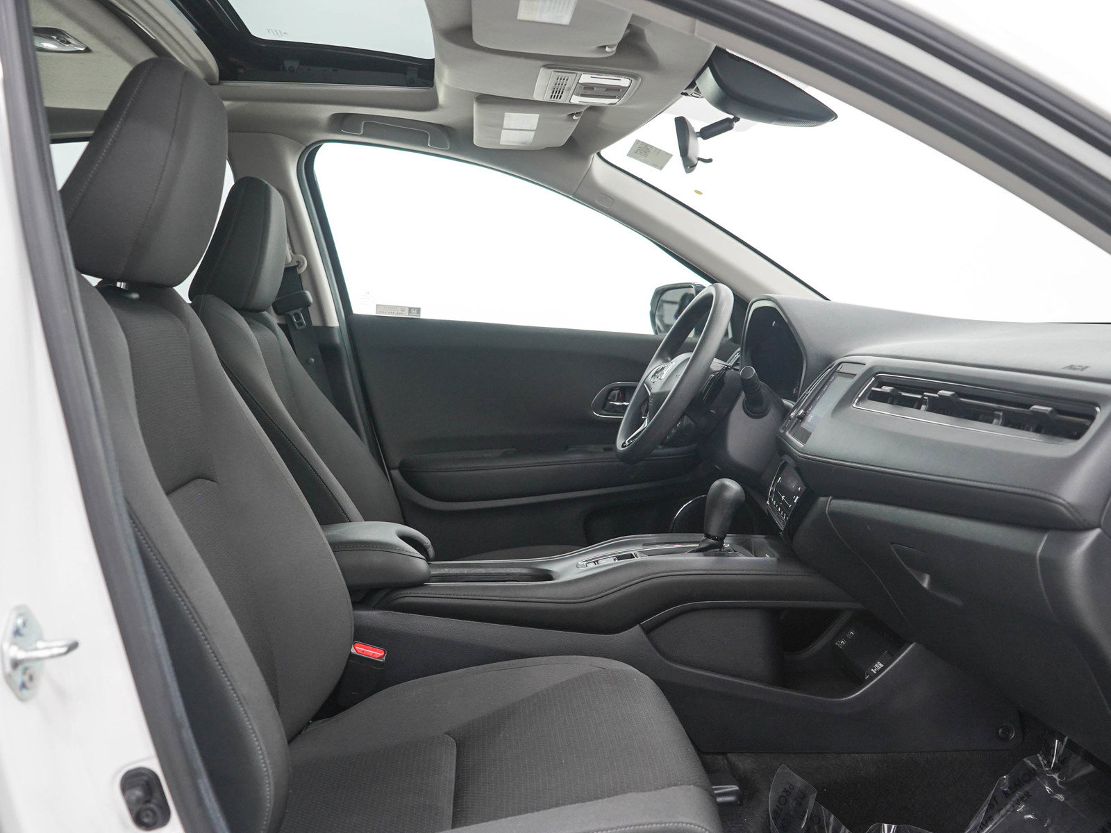 Used 2021 Honda HR-V EX image 12