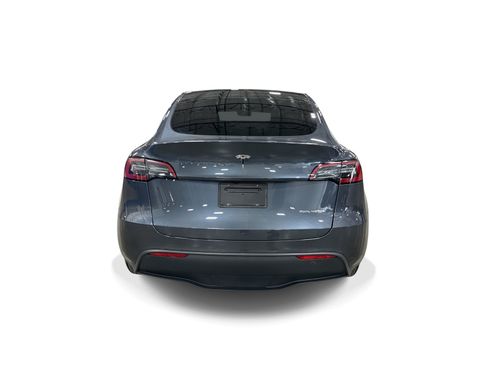 Certified 2023 Tesla Model Y Long Range AWD/4WD image 5