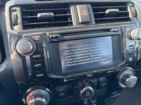 Used 2014 Toyota 4Runner Trail Premium image 19