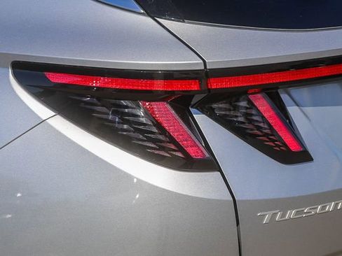 New 2026 Hyundai Tucson Limited AWD/4WD image 10