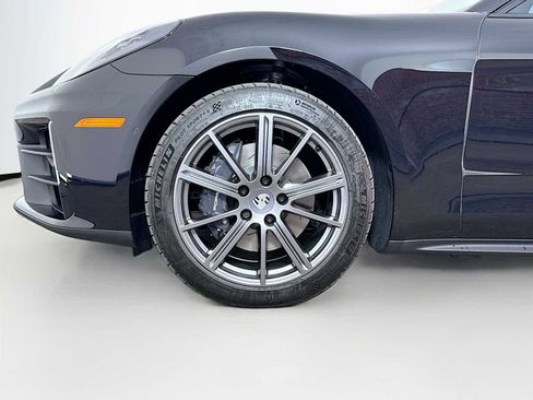 New 2026 Porsche Panamera image 30