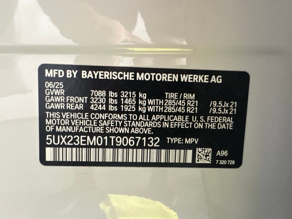 Certified 2026 BMW X7 xDrive40i AWD/4WD image 36