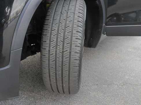 Used 2019 Buick Encore Sport Touring image 30