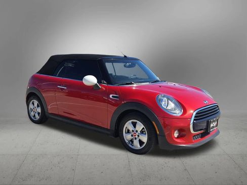 Used 2017 MINI Cooper Convertible image 8