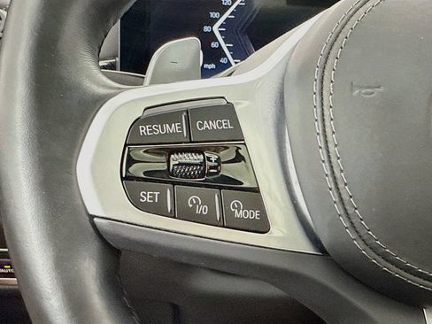 Used 2025 BMW X7 xDrive40i w/ M Sport Package AWD/4WD image 11