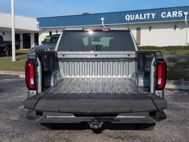 Used 2025 GMC Sierra 1500 SLT AWD/4WD image 12