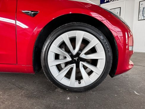 Used 2021 Tesla Model 3 Standard Range Plus image 6
