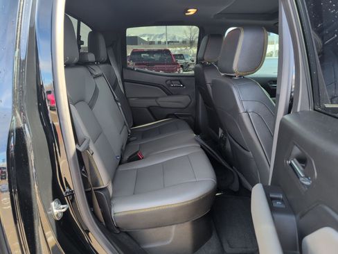 Certified 2025 Chevrolet Colorado ZR2 w/ Technology Package image 28