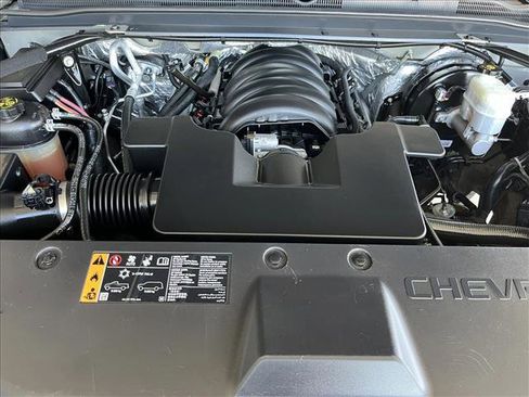 Used 2017 Chevrolet Suburban Premier AWD/4WD image 26