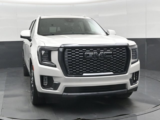 Used 2023 GMC Yukon Denali Ultimate AWD/4WD image 36