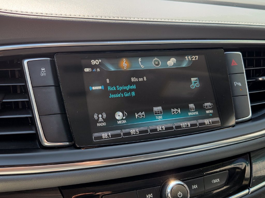 Used 2019 Buick Enclave Essence FWD image 24