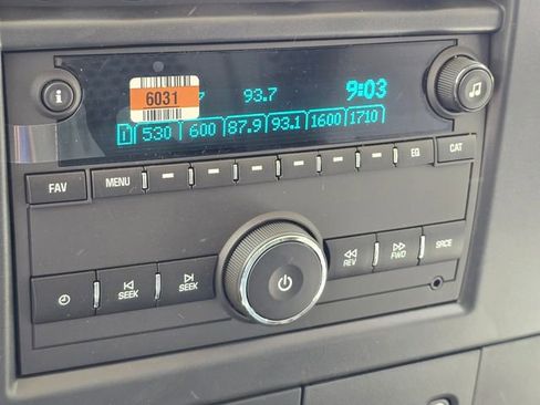 New 2025 GMC Savana 2500 w/ Driver Convenience Package image 34