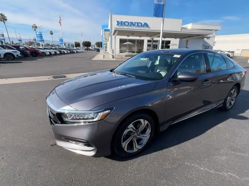 Certified 2020 Honda Accord EX image 4