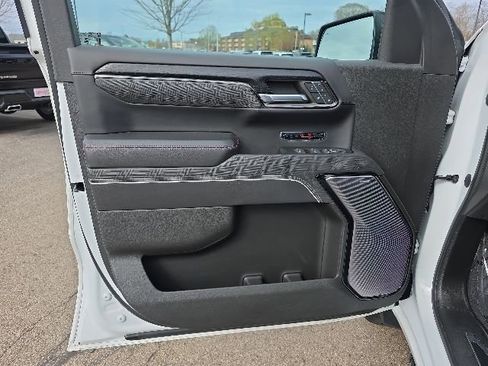 Used 2022 GMC Sierra 1500 AT4X AWD/4WD image 22