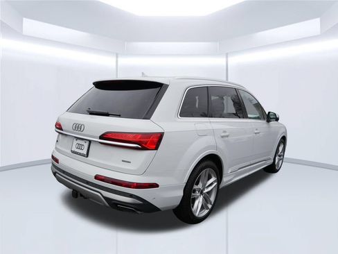 Used 2025 Audi Q7 3.0T Premium Plus w/ Premium Plus Package AWD/4WD image 7