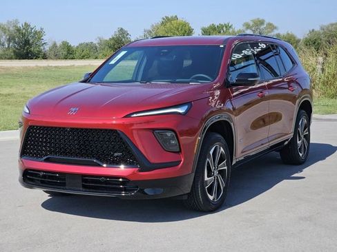 New 2026 Buick Enclave Sport Touring w/ Power Package image 2