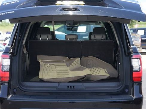 Used 2019 Ford Expedition Limited RWD image 33