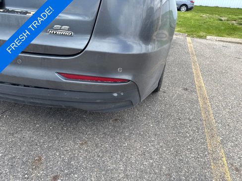 Used 2020 Ford Fusion SE FWD image 7