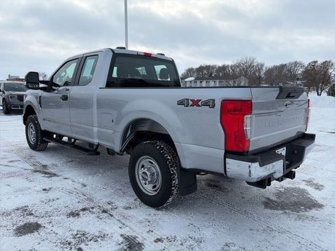 Used 2022 Ford F350 XL w/ Power Equipment Group image 3