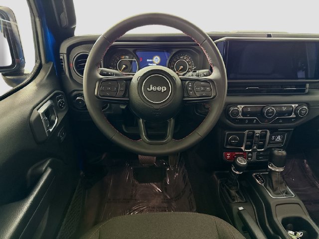 Used 2024 Jeep Wrangler Unlimited Rubicon w/ Technology Group AWD/4WD image 21
