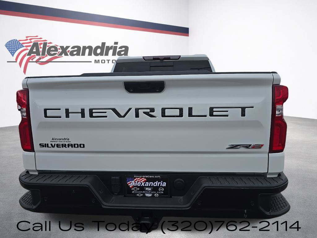 Used 2023 Chevrolet Silverado 1500 ZR2 AWD/4WD image 7