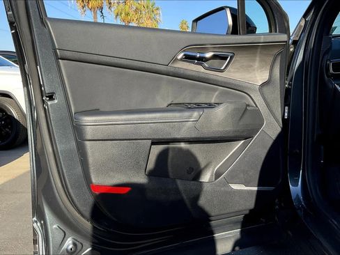Used 2025 Kia Sportage X-Line image 26