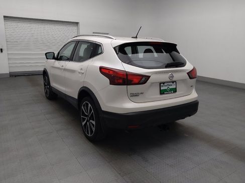Used 2018 Nissan Rogue Sport SL w/ SL Premium Package FWD image 5