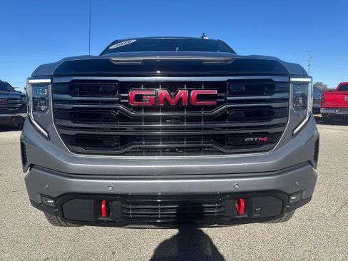 New 2026 GMC Sierra 1500 AT4 w/ AT4 Premium Package image 8