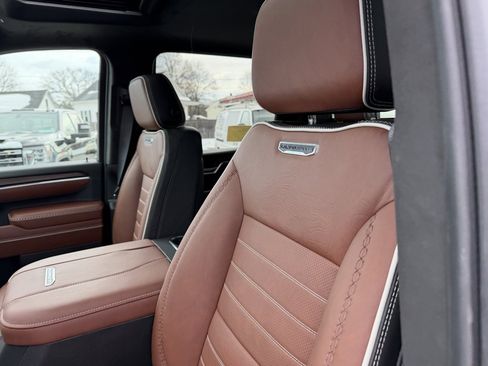 New 2026 GMC Sierra 2500 Denali Ultimate image 13