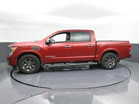Used 2017 Nissan Titan Platinum Reserve image 5
