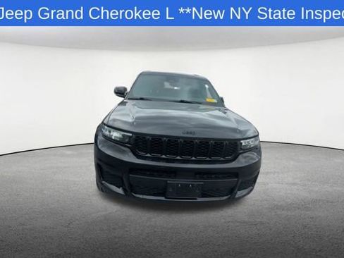 Used 2022 Jeep Grand Cherokee L Laredo AWD/4WD image 3