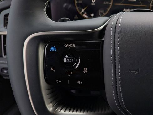 New 2026 INFINITI QX80 Autograph w/ Premium Cargo Package image 18