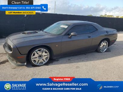 Used 2019 Dodge Challenger R/T Scat Pack w/ Shaker Package