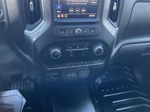 Used 2023 Chevrolet Silverado 2500 W/T w/ WT Fleet Convenience Package image 15