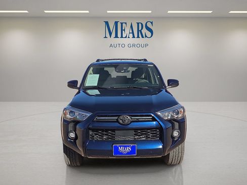 Used 2022 Toyota 4Runner SR5 RWD image 8
