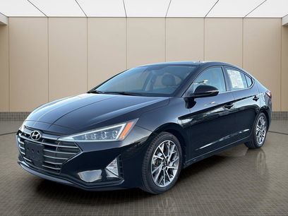 Used 2020 Hyundai Elantra Limited w/ Ultimate Package 03