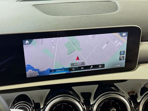 Used 2020 Mercedes-Benz A 220 4MATIC image 2