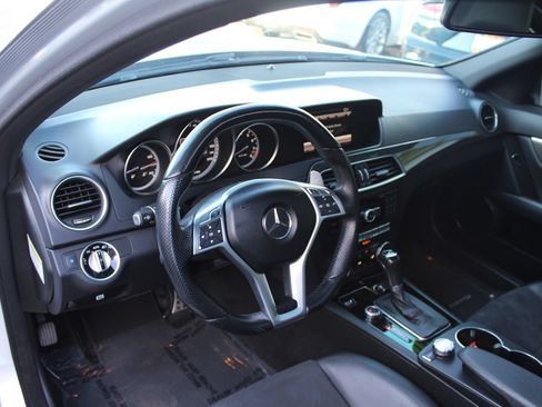 Used 2013 Mercedes-Benz C 63 AMG Sedan image 23