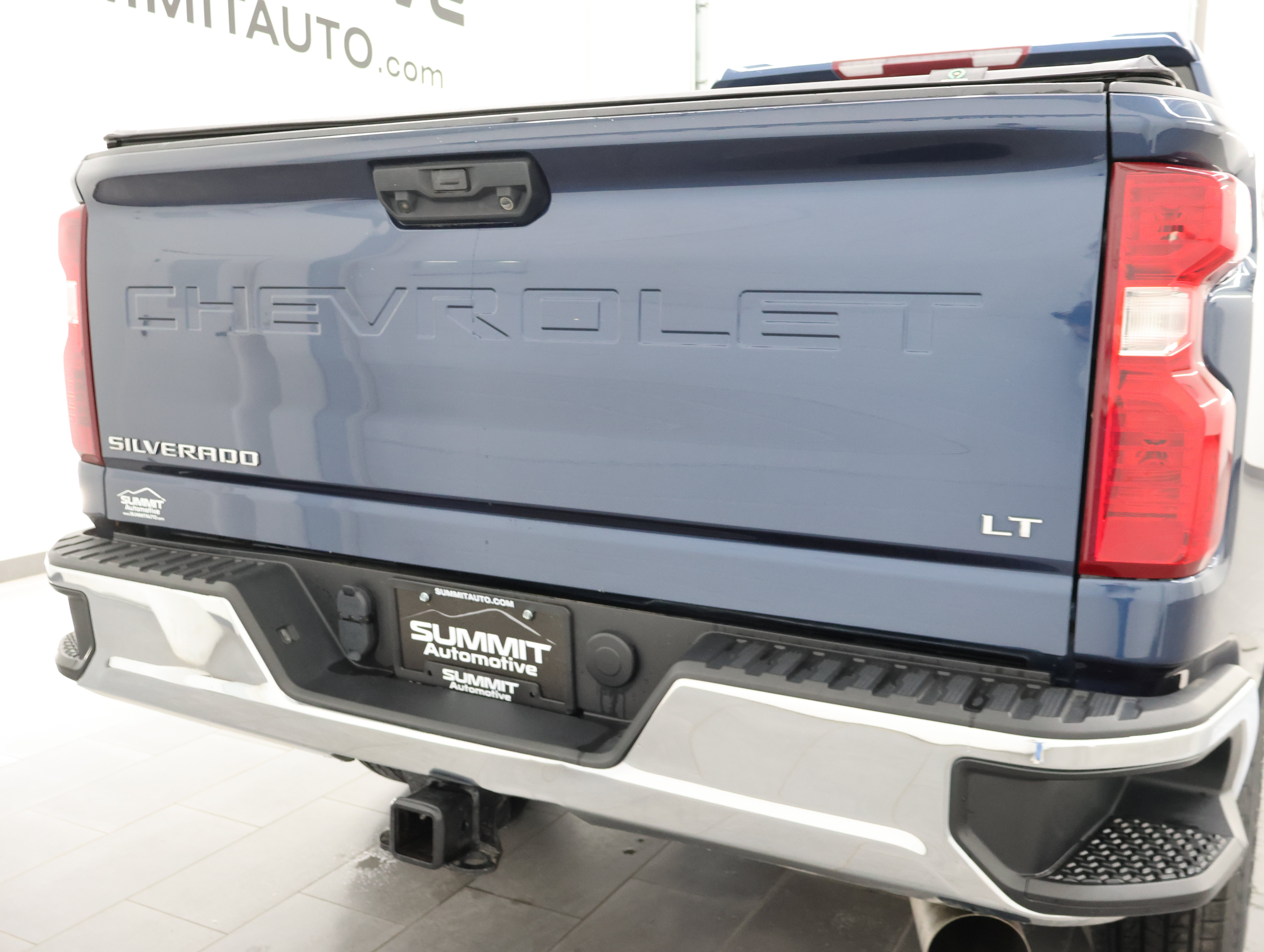 Used 2023 Chevrolet Silverado 2500 LT AWD/4WD image 28