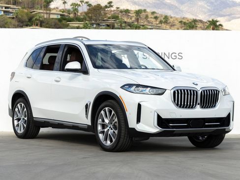 Used 2026 BMW X5 sDrive40i w/ Parking Assistance Package RWD image 2