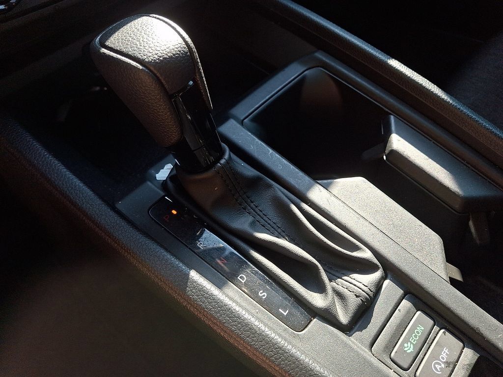 Used 2024 Honda Accord LX image 15