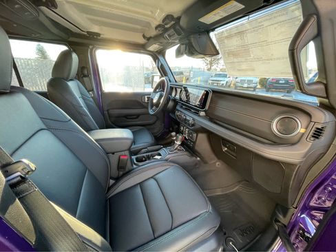 New 2026 Jeep Gladiator Sport image 27