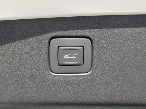 New 2026 Buick Envista Avenir image 17