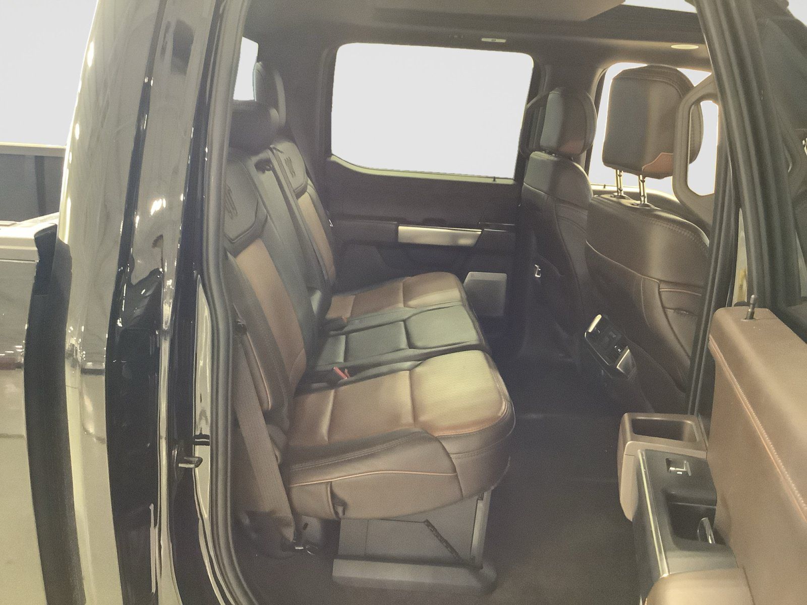 Used 2023 Ford F150 King Ranch w/ Equipment Group 601A High AWD/4WD image 22