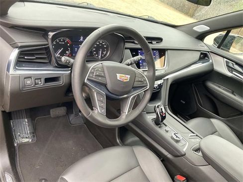 Used 2024 Cadillac XT5 Premium Luxury image 27