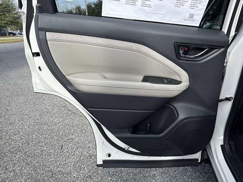 New 2025 Subaru Forester Limited image 13