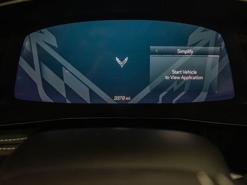 Used 2024 Chevrolet Corvette Stingray Premium Conv w/ Z51 Performance Package RWD image 17
