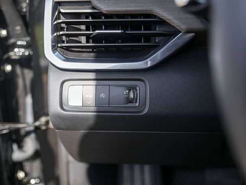 Used 2024 GMC Acadia Denali w/ Super Cruise Package FWD image 18