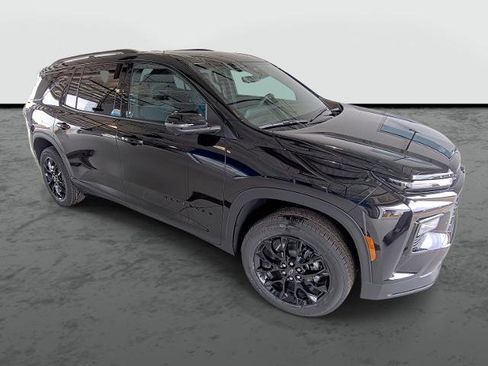 New 2026 Chevrolet Traverse LT w/ Midnight/Sport Edition image 4